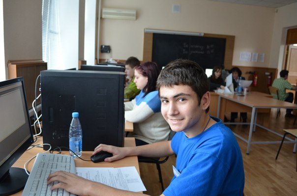 Драгомирик Денис Драгомирик Денис